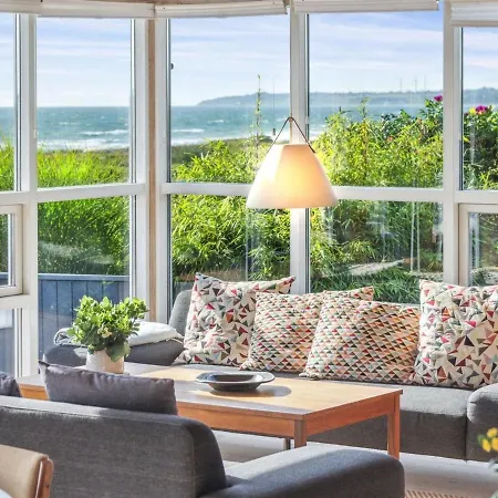 Holiday home Iivari - 70m From The Sea In Djursland And Mols By Interhome