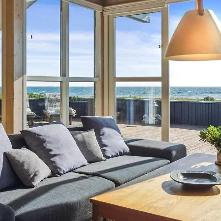 Iivari - 70m From The Sea By Interhome *