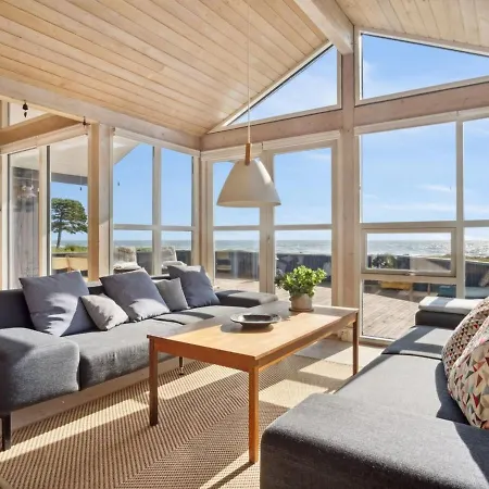 Iivari - 70m From The Sea By Interhome *